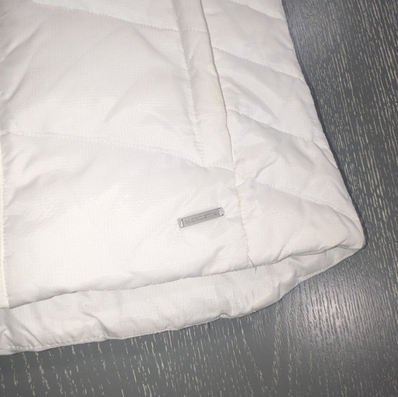 Down Feather Filled White Puffer Vest Mondetta Size Small - Picture 6 of 7